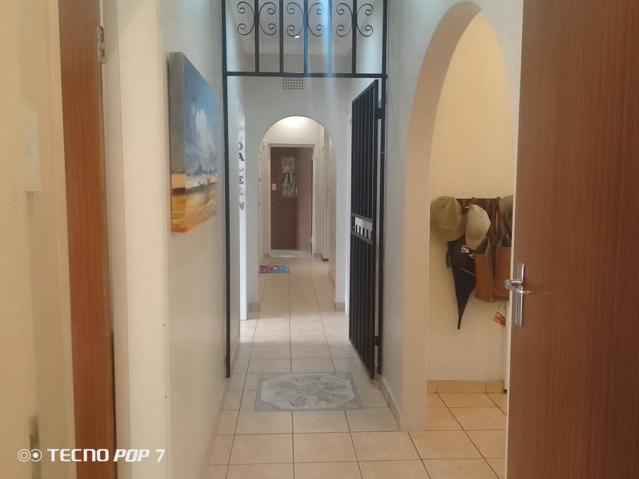 3 Bedroom Property for Sale in Baillie Park North West